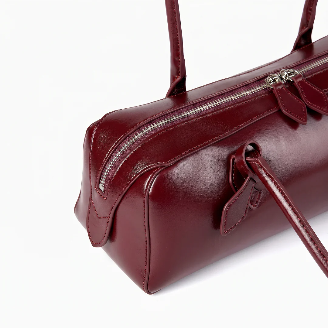 Alessia Shoulder Bag - Image 11