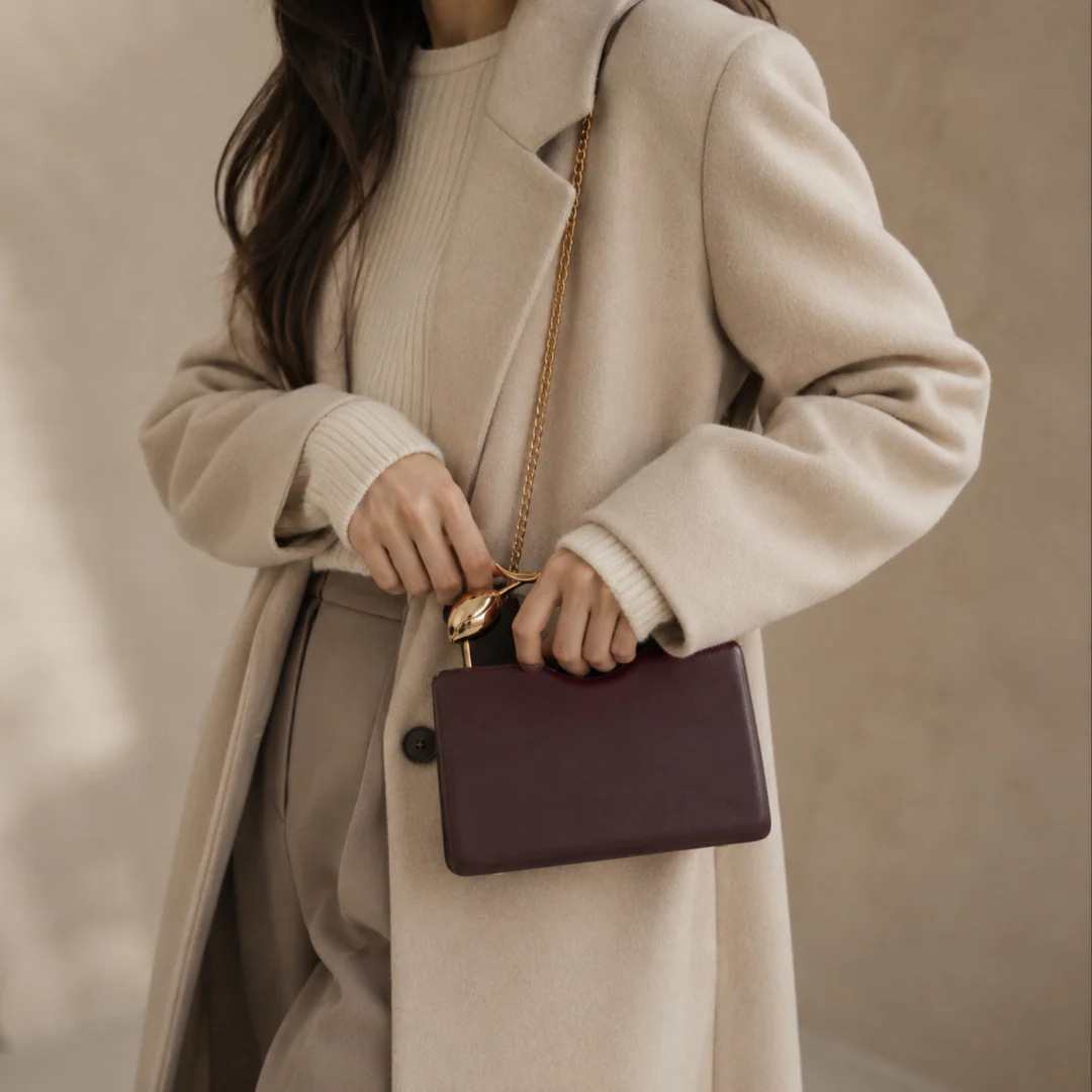 Elara Box Clutch - Image 3
