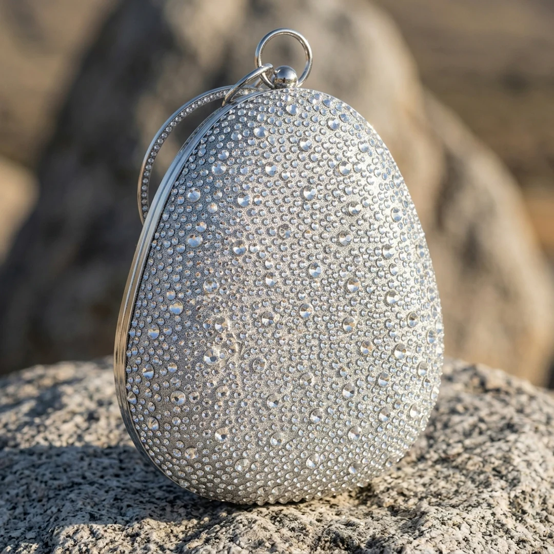 Lumi Crystal Minaudiere - Image 15