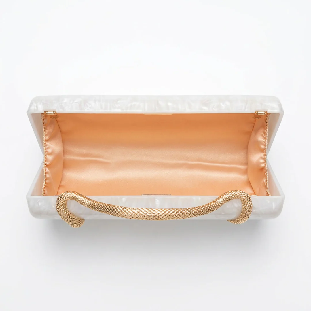 Maren Acrylic Clutch Bag - Image 10
