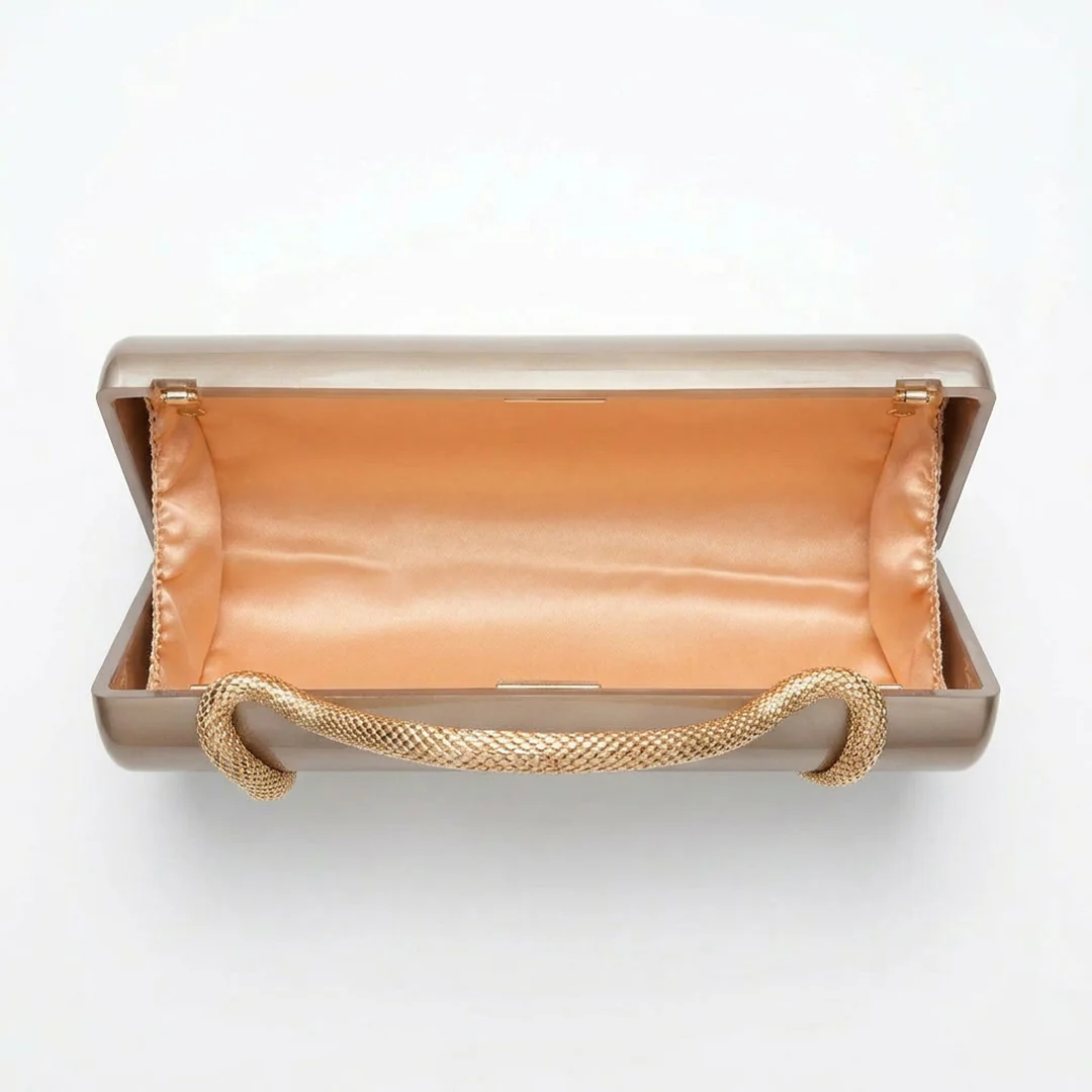 Maren Acrylic Clutch Bag - Image 16