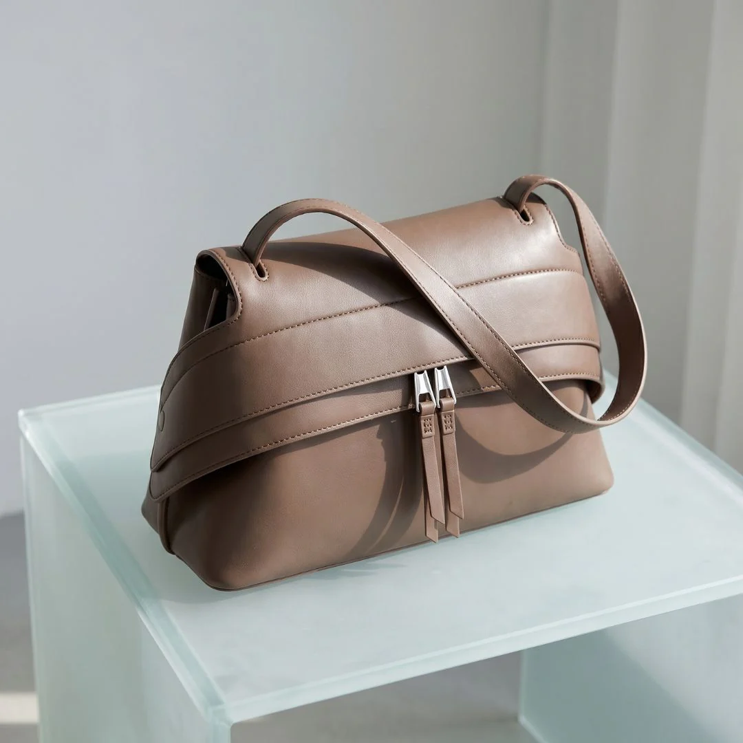 Petra Belted Shoulder Bag - Image 14
