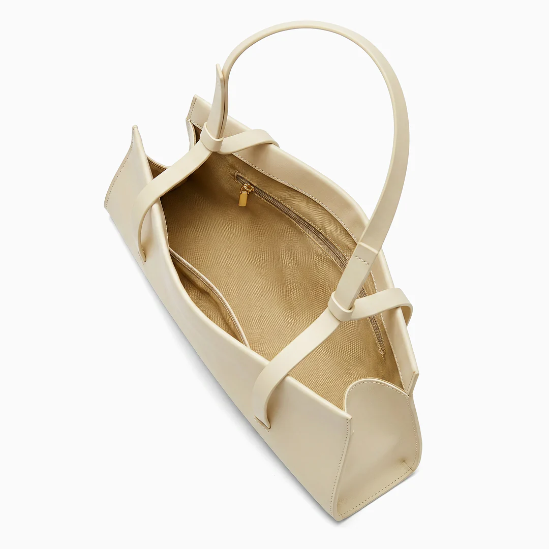 Reina Shoulder Bag - Image 10